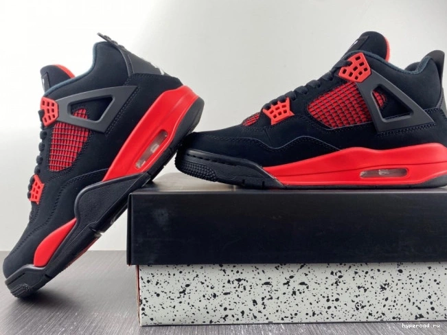 Red CT8527-016 Jordan Air Thunder 4 1008